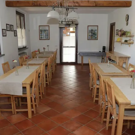 Bed & Breakfast Agri Village Certosa di Pavia